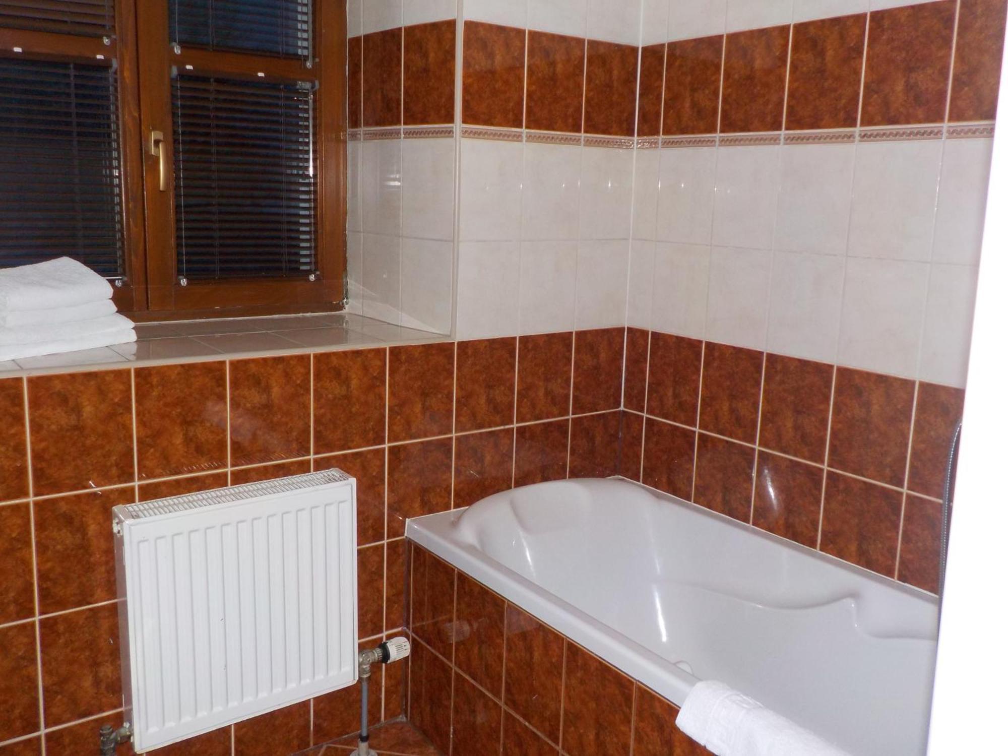 Hotel Krivan Kysucke Nove Mesto 部屋 写真